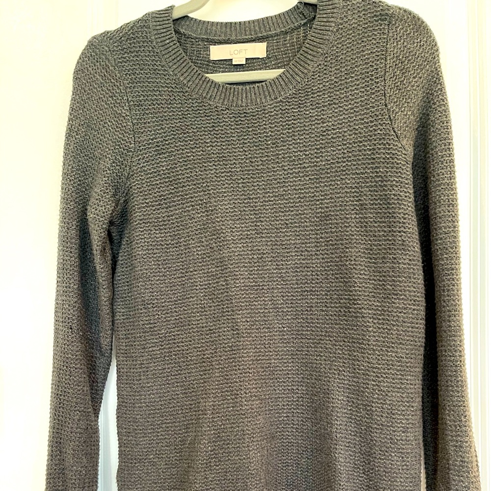 Ann Taylor LOFT gray sweater with buttons